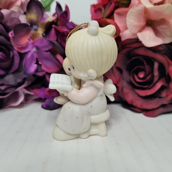 Vintage 1983 Precious Moments Tell Me The Story Of Jesus #E-0533 - Picture 2 of 5